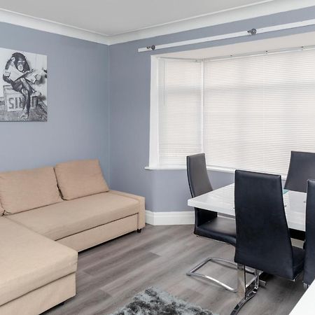 Leeds City Centre Spacious House Free Parking And Wi-Fi Экстерьер фото