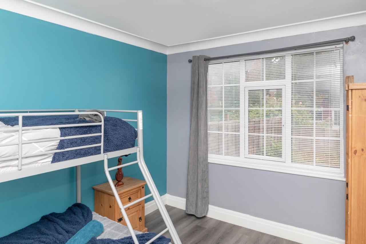Leeds City Centre Spacious House Free Parking And Wi-Fi Экстерьер фото