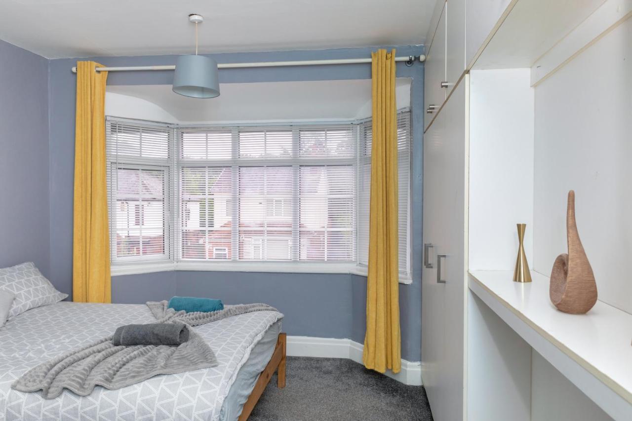 Leeds City Centre Spacious House Free Parking And Wi-Fi Экстерьер фото